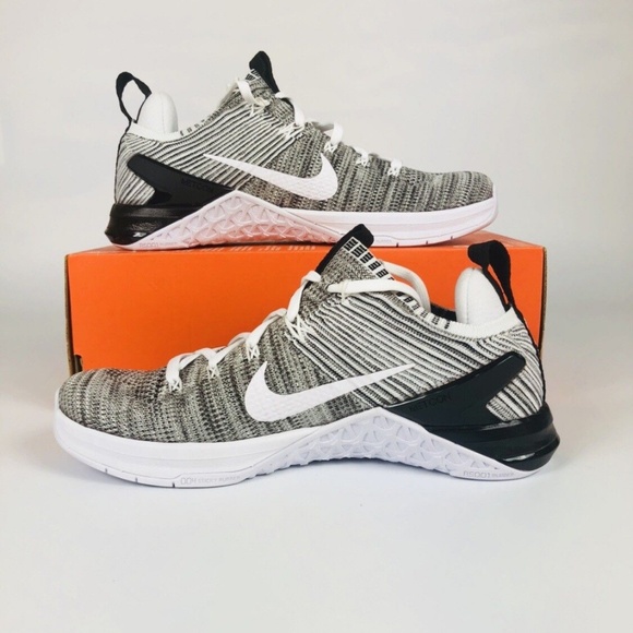 Nike Womens Metcon DSX Flyknit 2 Training - Picture 2 of 6